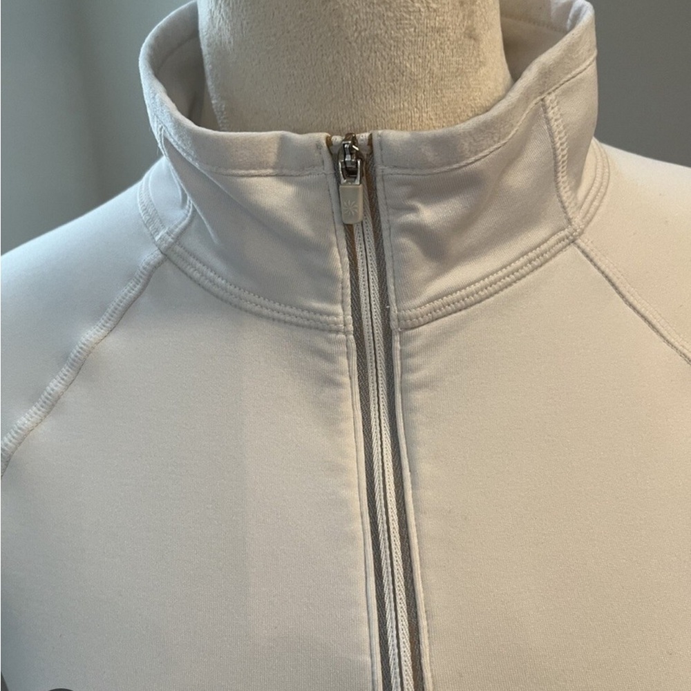 Athleta Light Gray Textured Pullover